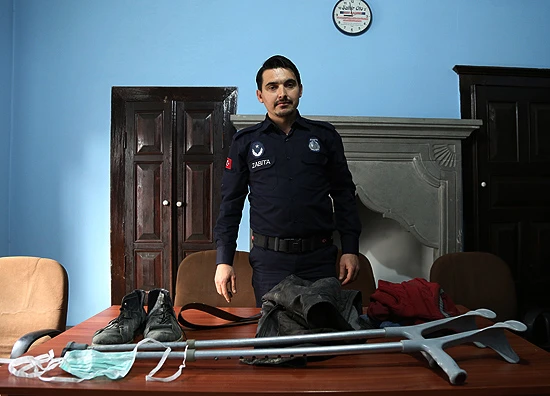 Dilenen zabıta 10 dakikada 80 lira topladı